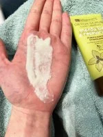 laSaponaria Peeling detossinante per il cuoio capelluto con menta e rosmarino (100 ml)