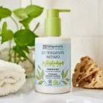 laSaponaria Gel detergente intimo protettivo con tè verde BIO (250 ml) - adatto dopo il parto e durante le mestruazioni