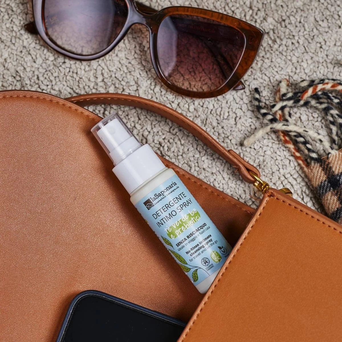 laSaponaria Spray intimo senza risciacquo con tè verde BIO (50 ml) - igiene intima rapida, ovunque e in qualsiasi momento