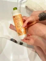 laSaponaria Gel doccia e shampoo 2 in 1 con arancia BIO e vitamina C per tutta la famiglia 30 ml - dal profumo dolce e rinvigorente