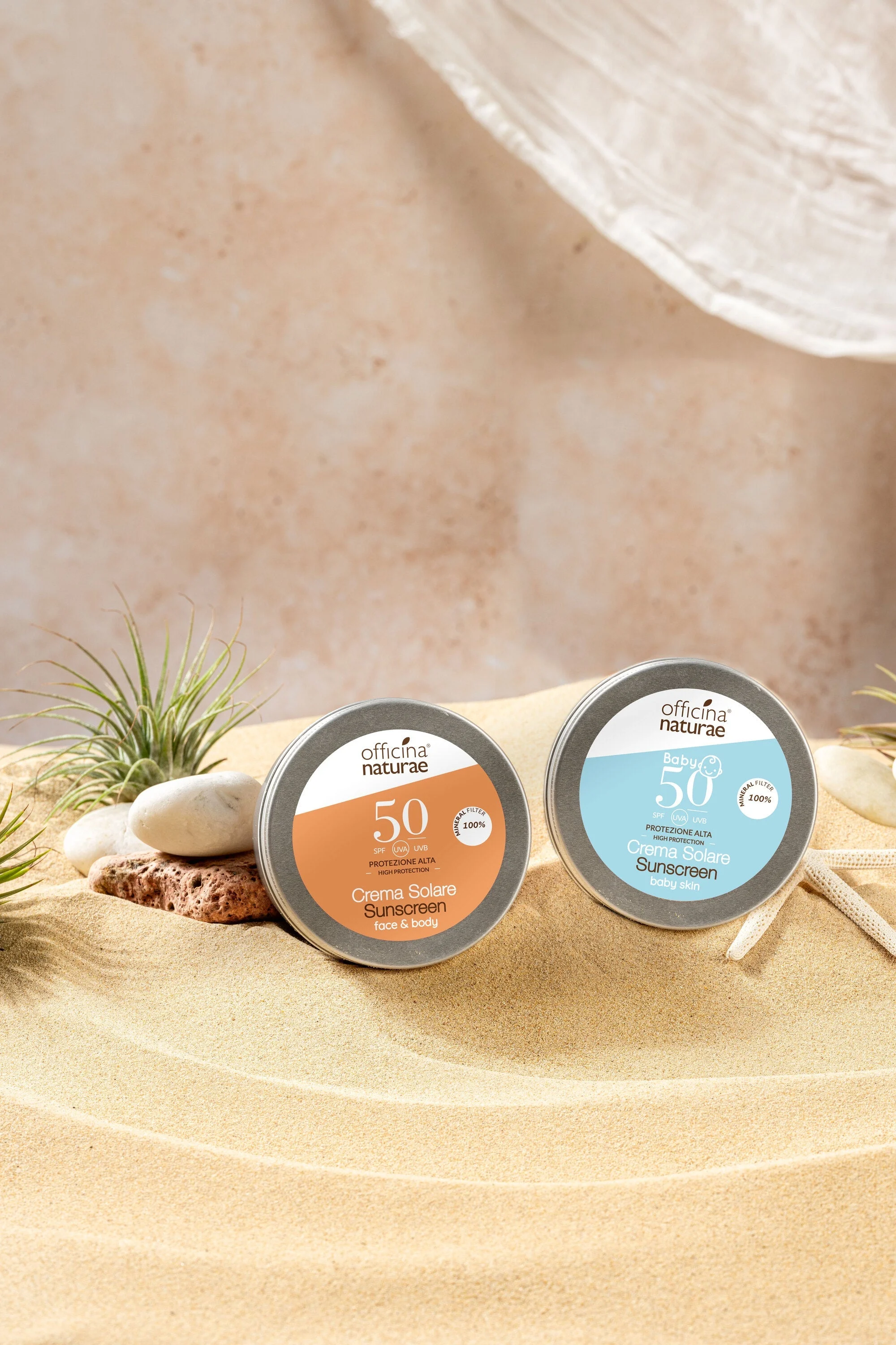 Officina Naturae Crema solare per bambini e pelli sensibili SPF 50 in barattolo di latta (75 ml) - senza profumazione