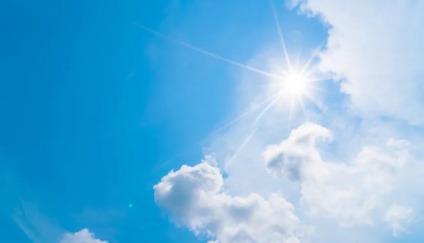 Come prevenire l'allergia al sole e godersi l'estate