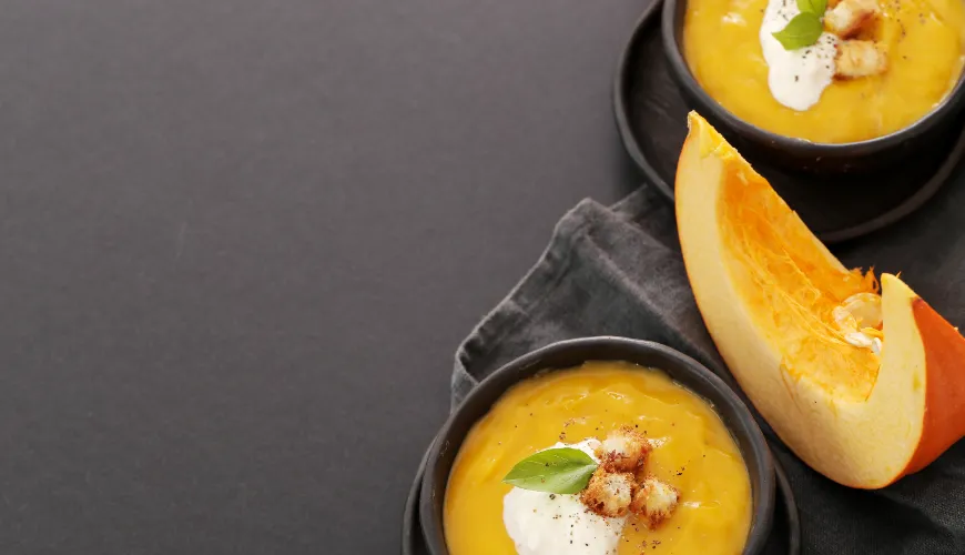 Prova la zuppa di zucca con latte di cocco