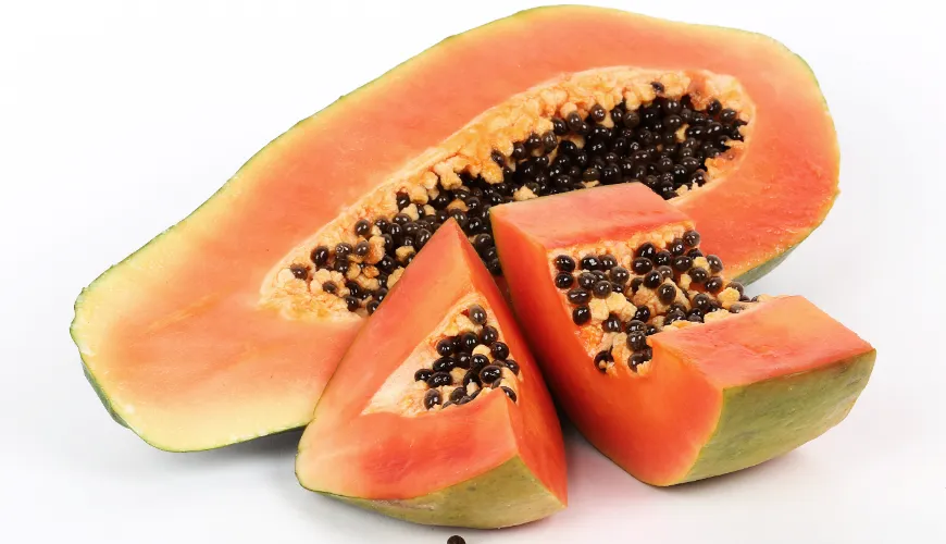 Come mangiare la papaya e sfruttare i suoi benefici per la salute