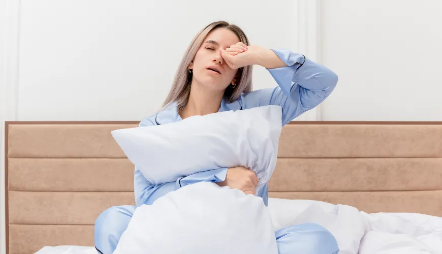 Perché ci tormentano i disturbi del sonno e come liberarsene